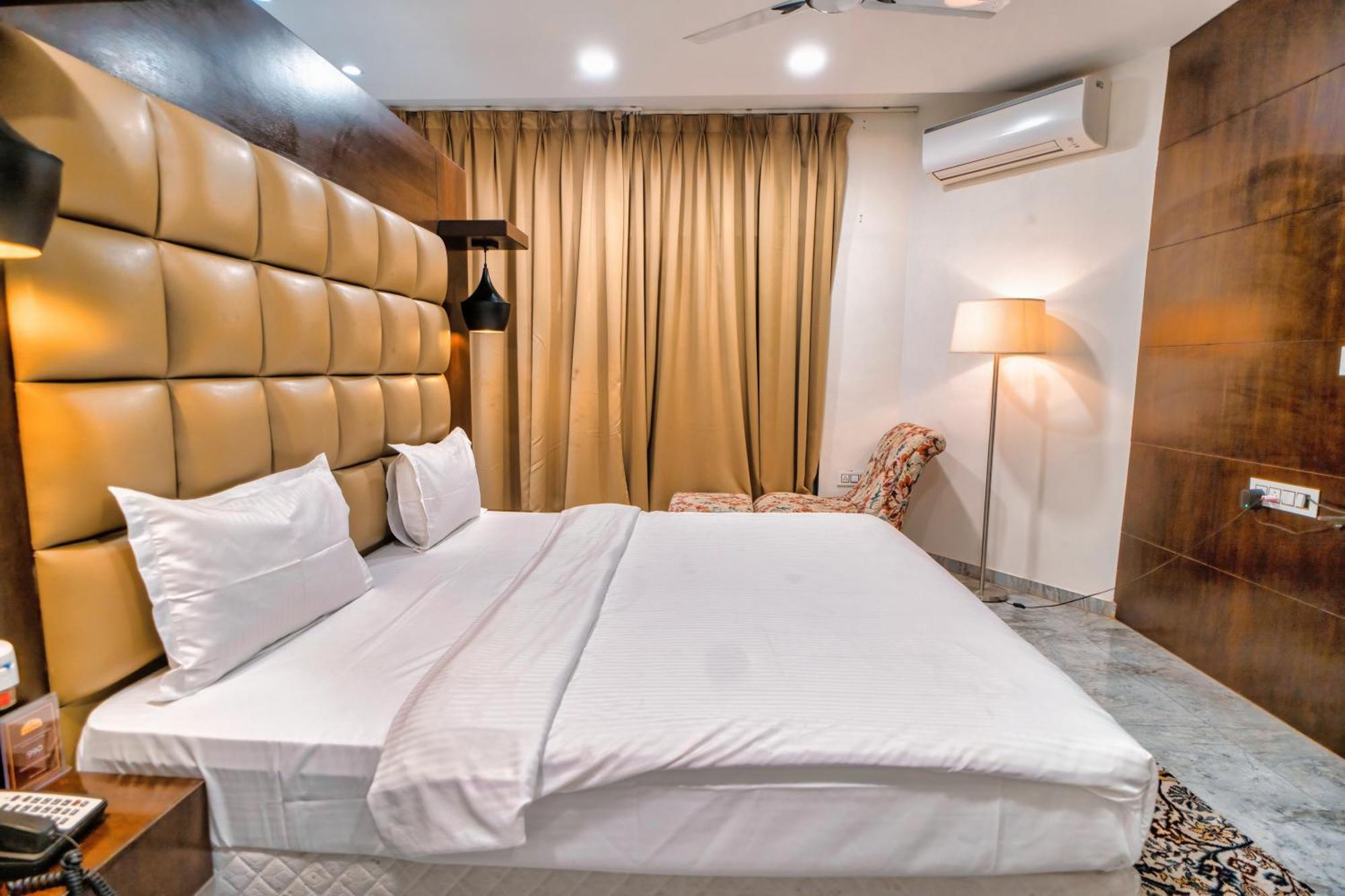 Chokar Dhani Resort Nagpur Eksteriør billede
